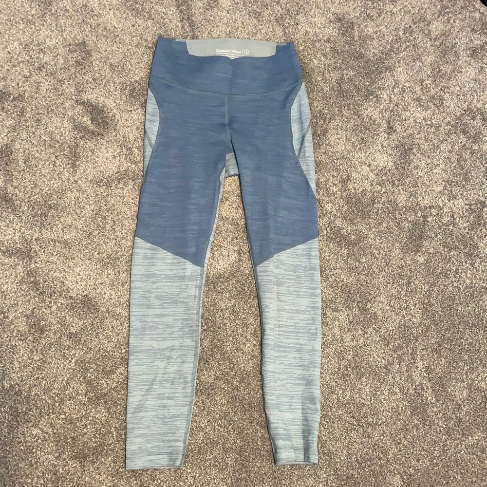 Outdoor Voices TechSweat 2tone 3/4 leggings Small